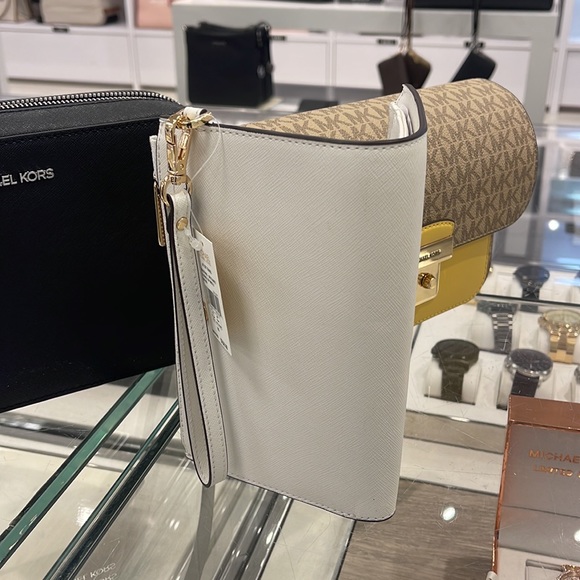 MICHAEL KORS LARGE DOUBLE ZIP WRISTLET WALLET PHONE CASE CLUTCH 
Optic White
NWT - Picture 12 of 16